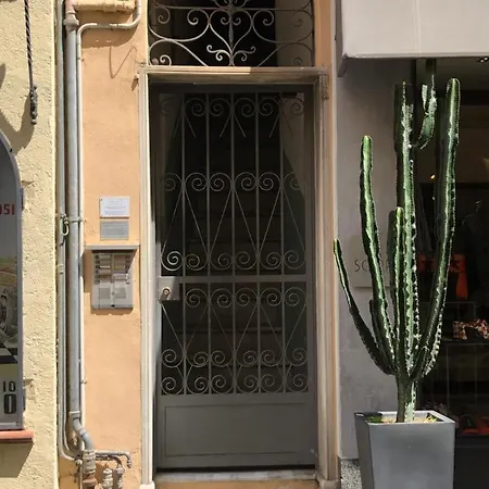 Maison Gina Διαμέρισμα Σαν Ρέμο